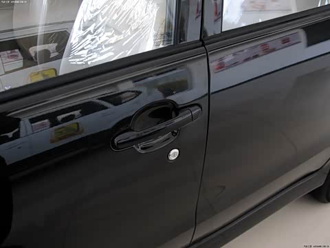 2011�� ��ֵ�� 1.3L �ֶ�5��