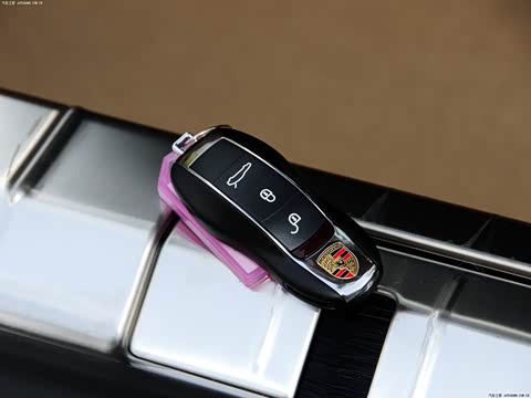 2014�� Panamera 4 3.0T