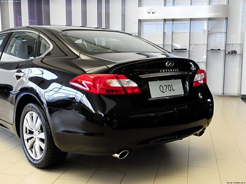 2013 Q70L 2.5L °