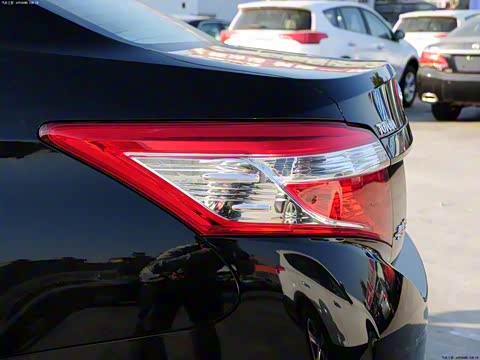 2014�� 1.5L �ֶ����а�