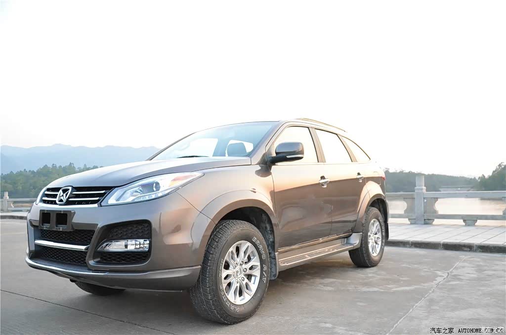 4t 自动两驱柴油豪华版5座 2222982图片_驭胜_汽车图库_汽车之家