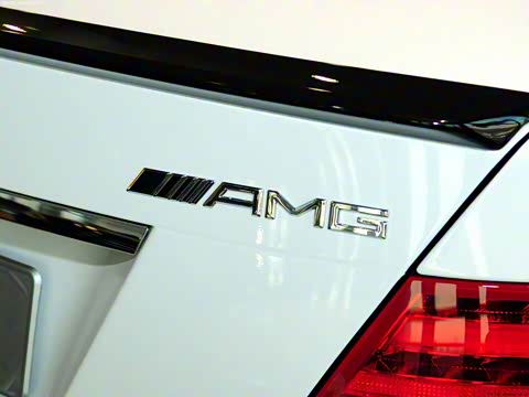 2014�� AMG C 63 Edition 507