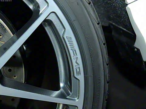 2014�� AMG C 63 Edition 507