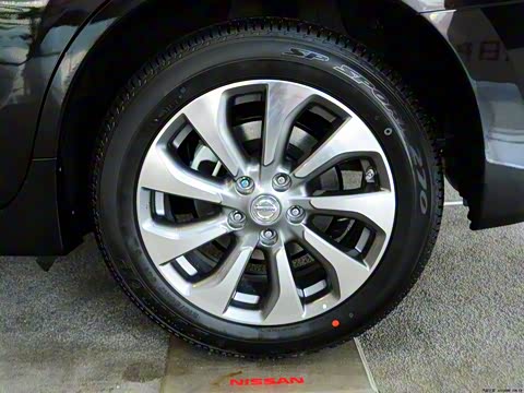 2014�� ���� 2.5L XV������