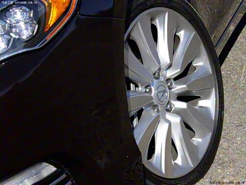 2015�� 3.5L Hybrid SH-AWD��