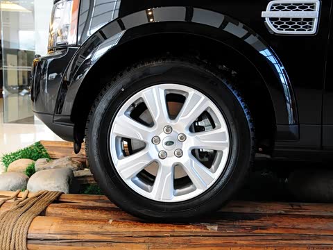 2013�� 5.0 V8 HSE