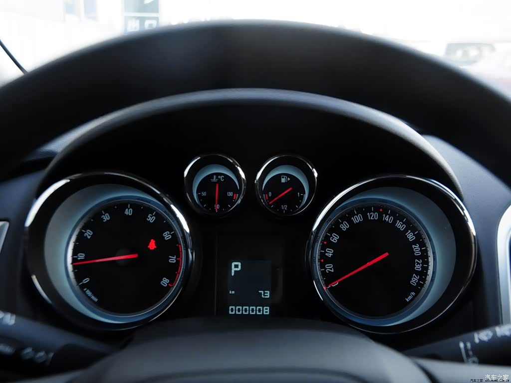 2014款 xt 1.6l 自动时尚版