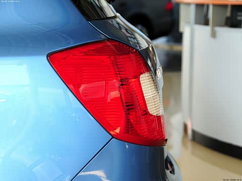 2012�� 1.4L �ֶ������