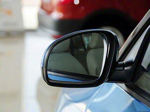 2012�� 1.4L �ֶ������