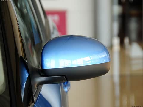 2012�� 1.4L �ֶ������