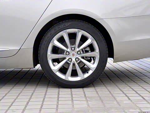 2013�� 28T ������