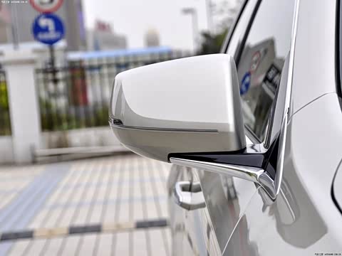 2013�� 28T ������