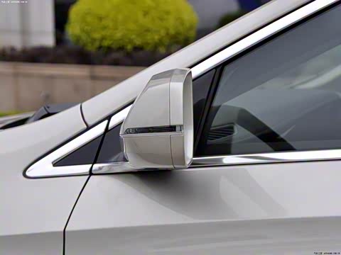 2013�� 28T ������