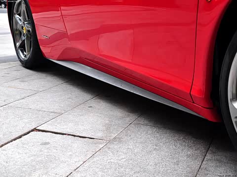 2013�� 4.5L Spider