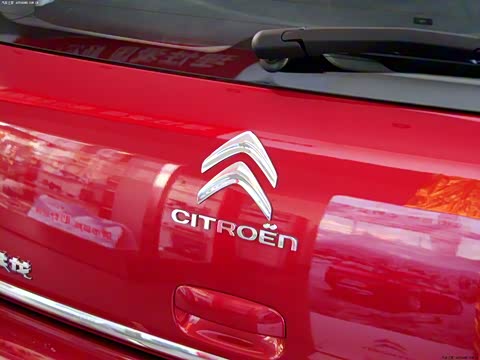 2013�� CROSS 1.6L �ֶ�