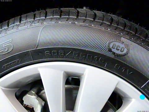 2013�� CROSS 1.6L �ֶ�