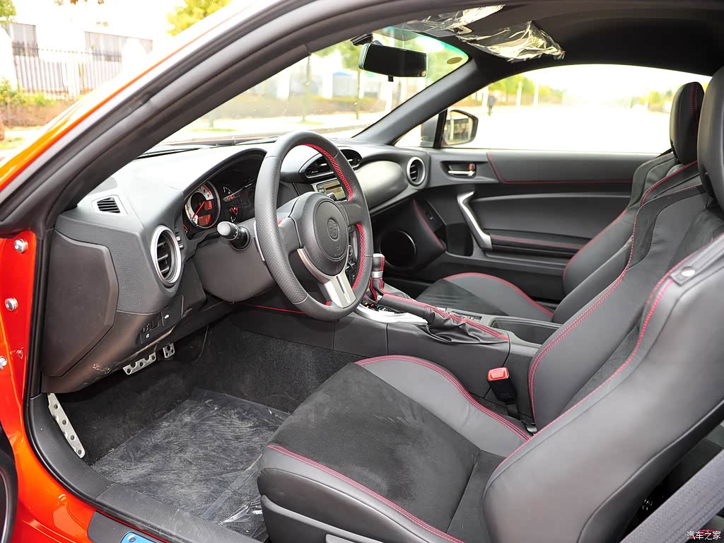 丰田(进口) 丰田86 2013款 2.0l 自动豪华型