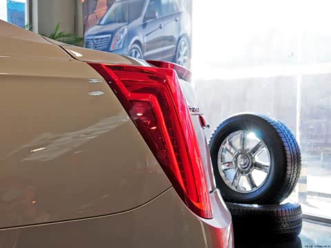 2013�� 28T ������