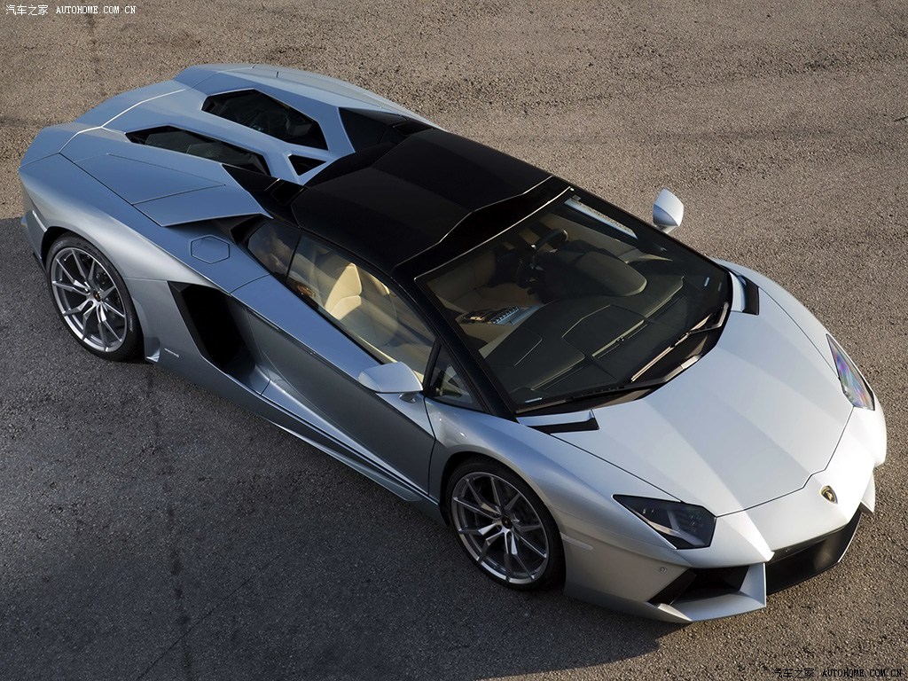 兰博基尼 aventador 2013款 lp 700-4 roadster