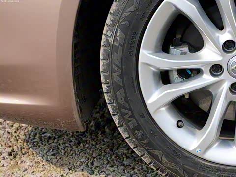 2012�� 1.5T �ֶ�������