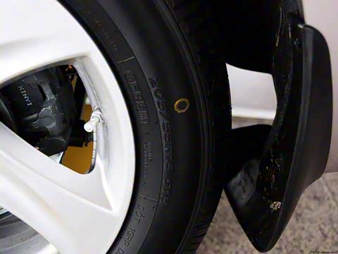 2013�� ���� 1.6L �ֶ��콢��