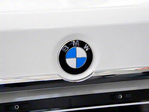 2013�� �Ŀ� 320Li ���������װ