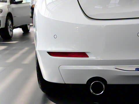 2013�� �Ŀ� 320Li ���������װ