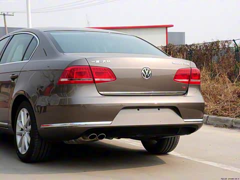 2012�� �Ŀ� 2.0TSI �����