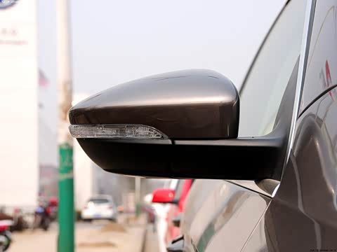 2012�� �Ŀ� 2.0TSI �����