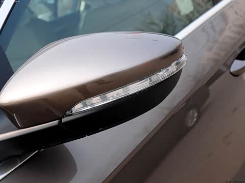 2012�� �Ŀ� 2.0TSI �����