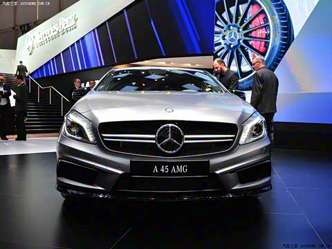 2014�� AMG A 45 4MATIC