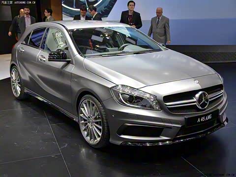 2014�� AMG A 45 4MATIC