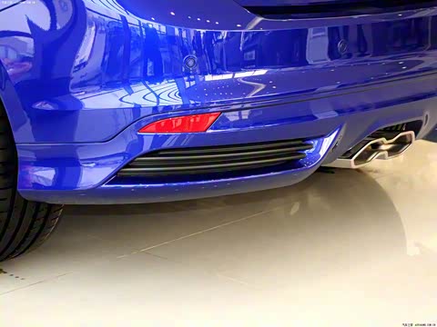 2013�� 2.0T ST ��׼��