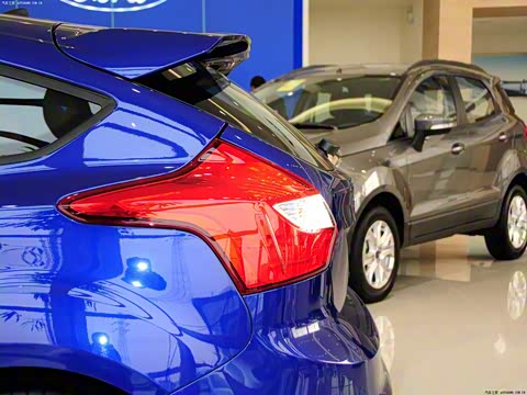 2013�� 2.0T ST ��׼��