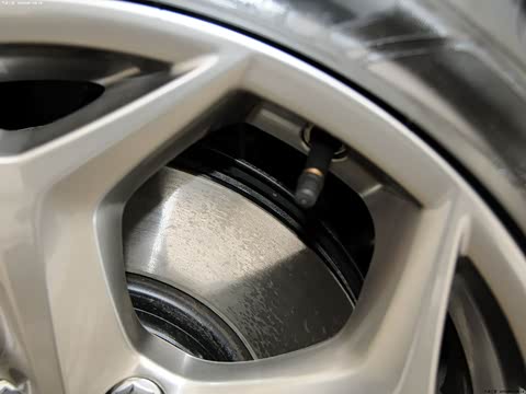 2013�� 2.0T ST ��׼��