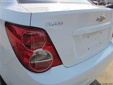 2011�� ���� 1.4L MT SE