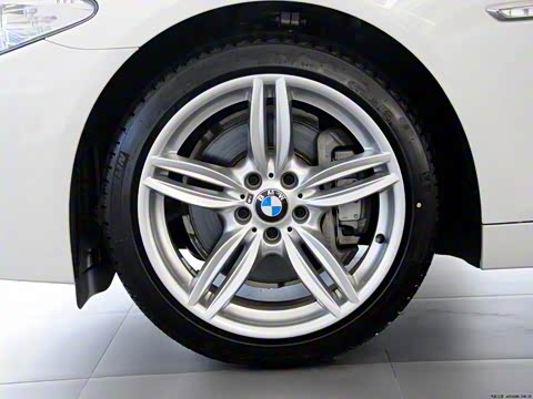 2013�� 535i M�˶���