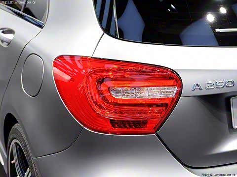 2013�� A 260 �˶���