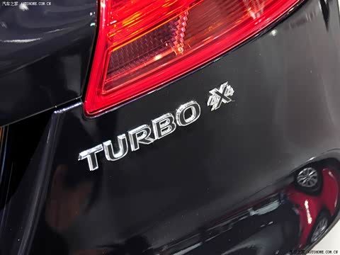 2013�� 2.0T �����˶���