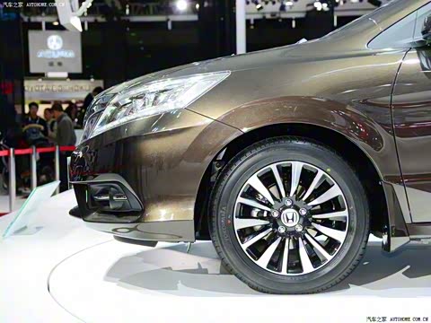 2013�� 1.8L �Զ��콢��