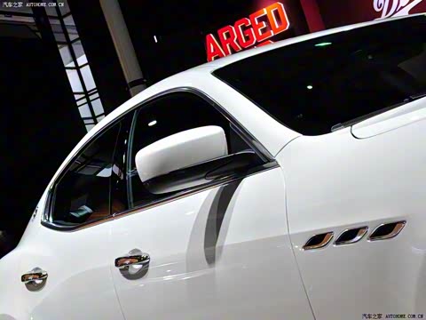 2014�� 3.0T S Q4