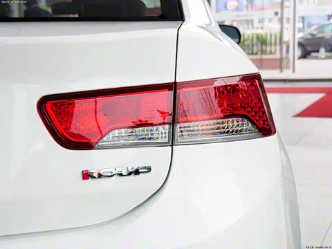 2013�� 1.6AT �˶���