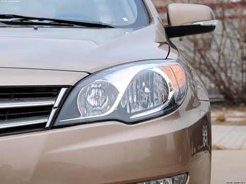 2012�� 1.5L �ֶ�������