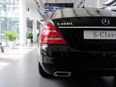 2012 S 300 L  Grand Edition