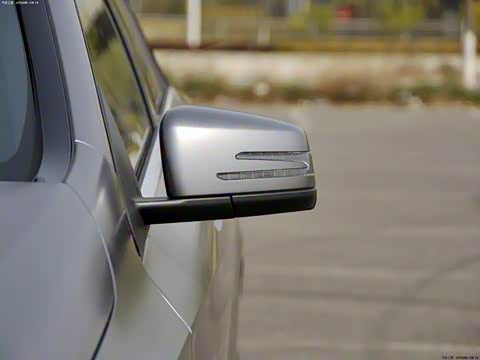 2013�� A 260 �˶���