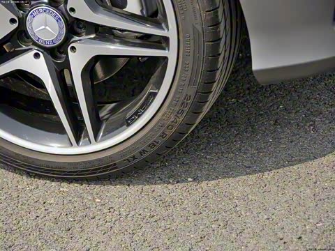 2013�� A 260 �˶���