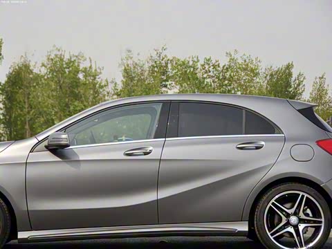 2013�� A 260 �˶���