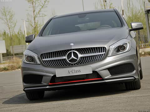 2013�� A 260 �˶���