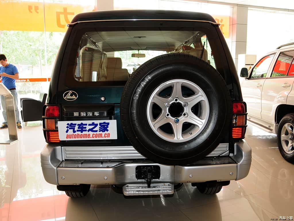 汽车图片 猎豹汽车 黑金刚 2013款 2.2l 手动四驱标准型