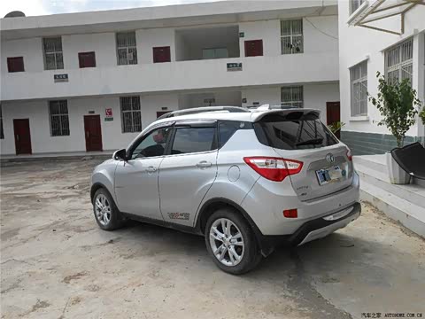 2012�� 1.6L �ֶ������� ��V